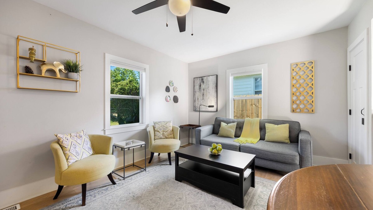 Durham House | Coveted home in Watts-Hillendale neighborhood. Close to Duke Hospital/VA