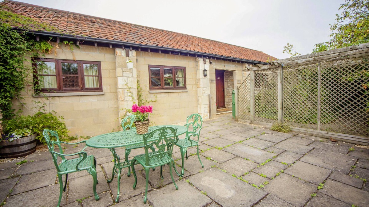 Bradford-on-Avon Cottage | Cow Byre 1 or 2 Country Cottages