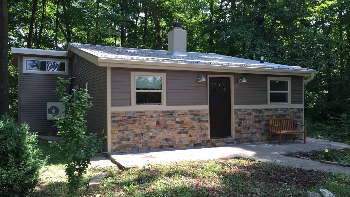 Cuba Cottage | Cowan Cozy Cottage