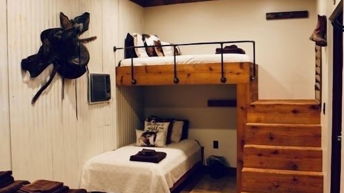 Brenham House | Cowboy Corral 3 at Rockin' star ranch