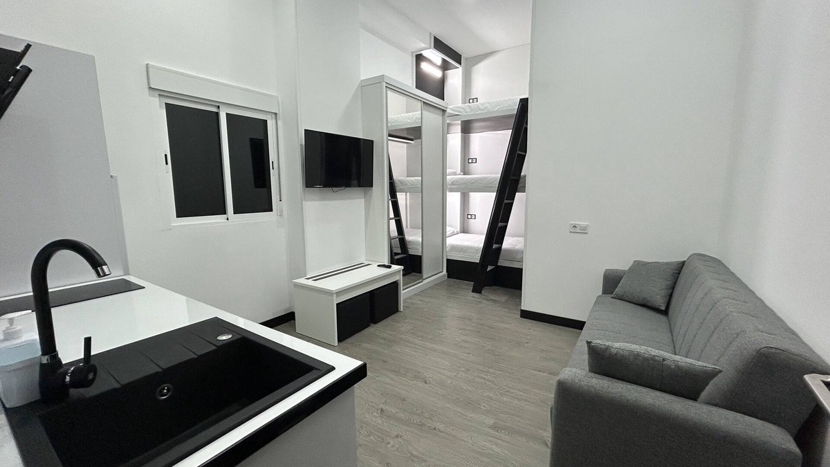San Blas-Canillejas Apartment | Coworking