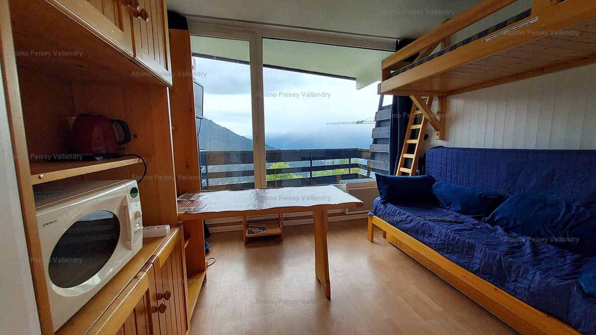 Plan Peisey Apartment | Cozy studio for 2 with balcony in Plan Peisey
