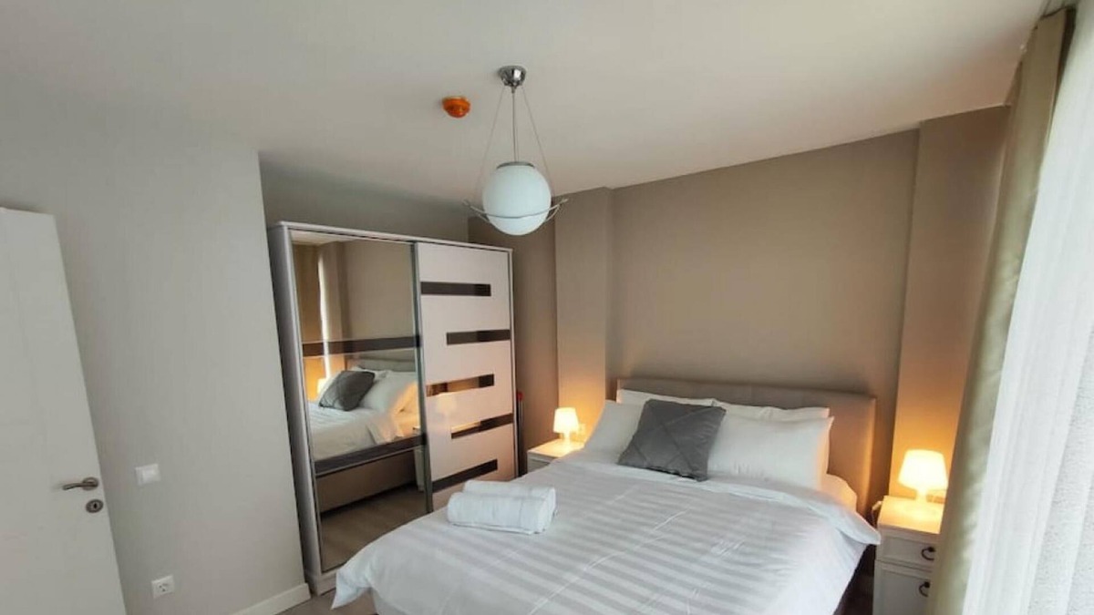 Bagcilar Apartment | Cozy 1+1 Apartment near 212 Outlet AVM
