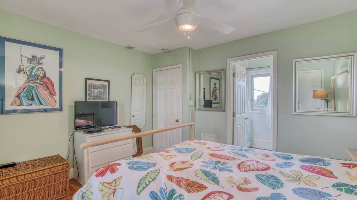Charles Village Apartment | Cozy 1 bdrm/1 bath Charles Village/Hopkins Apartment