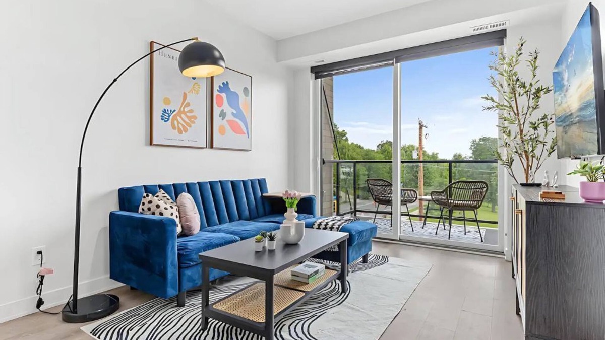 Kingfield Apartment | Cozy 1 Bedroom, 1 Bath Getaway with Balcony in Kingfield