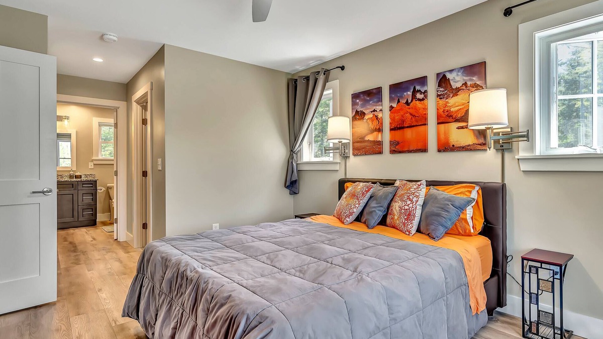 East Boothbay Apartment | cozy 1 bedroom, 1 bath, sleeps 4 fully equipped apartment