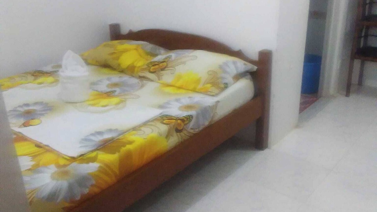 Puerto Galera Apartment | Cozy 1-Bedroom Apartment, Garden Facing, 50 Meters from the Beach
