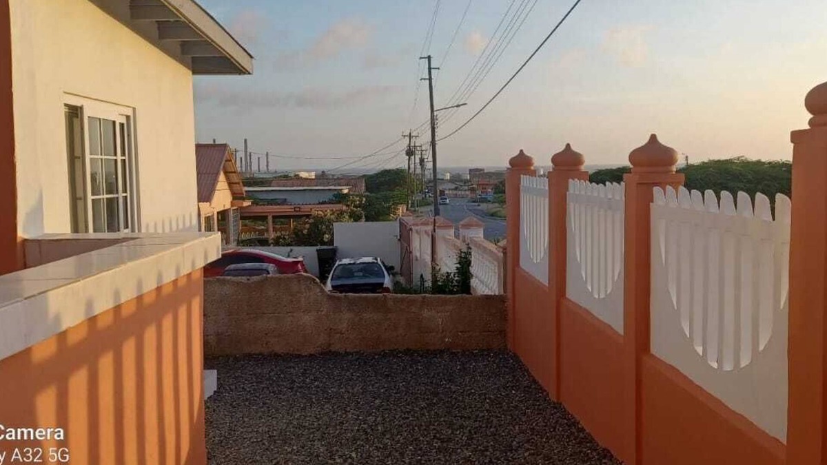 Standard Ville Apartment | Cozy 1 Bedroom Apartment in San Nicolas, Aruba - Ideal for a Relaxing Getaway!