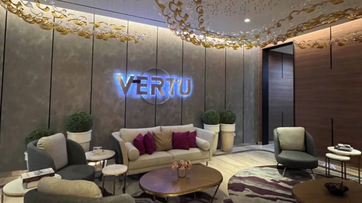 Surabaya Apartment | Cozy 1-bedroom apartment with balcony in central surabaya