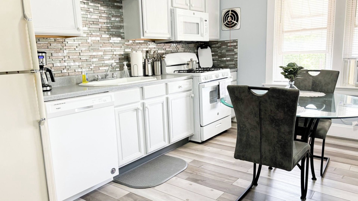 Westwood Apartment | Cozy 1-bedroom apartment with AC and WiFi. Cozy and stylish space offers comfort