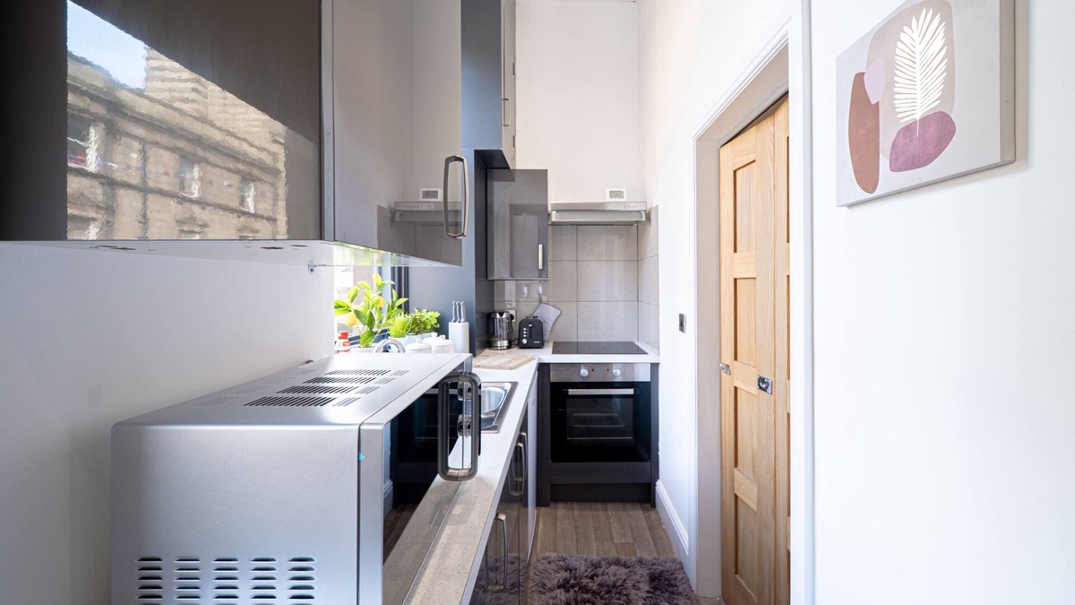 Barnsley Apartment | Cozy 1-Bedroom Apartment in the Heart of Barnsley