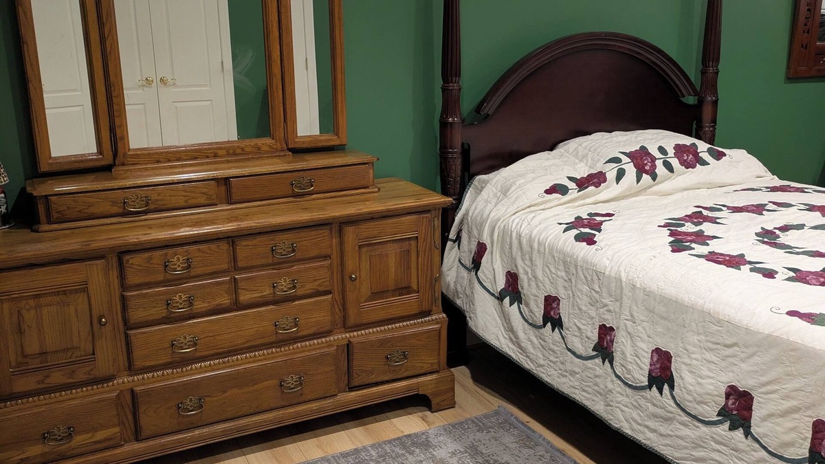 The Plains Apartment | Cozy 1-bedroom apartment with WiFi, AC in awesome Warrenton