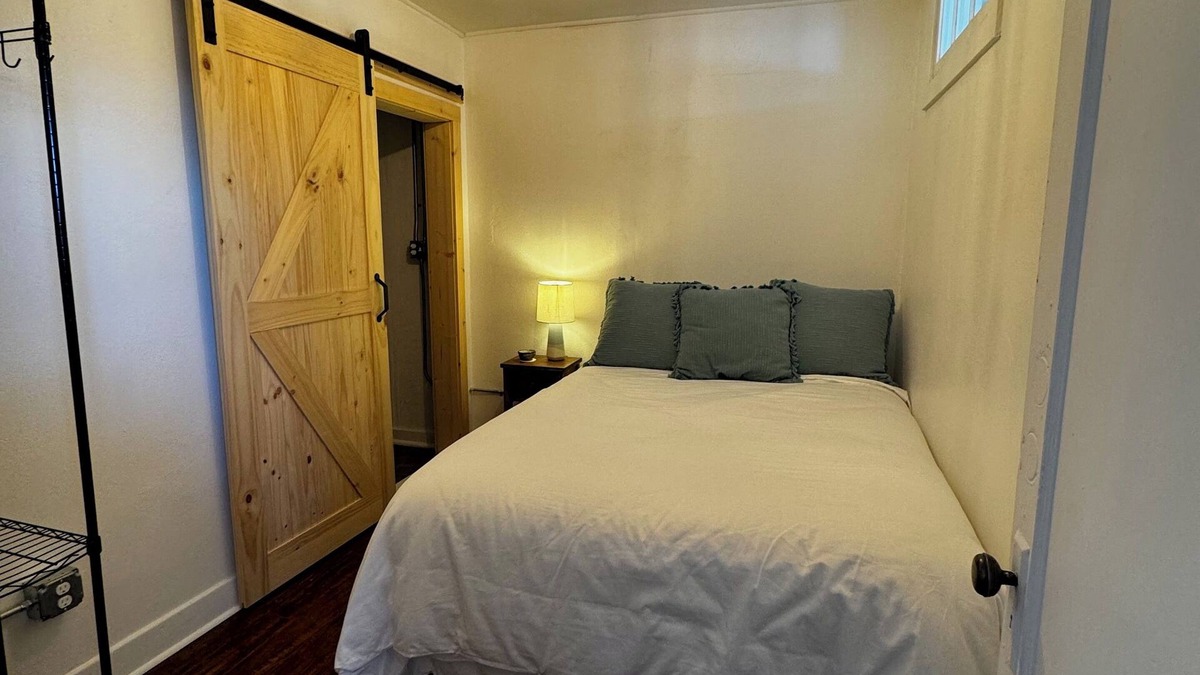 Chewelah Apartment | Cozy 1-bedroom apartment in wonderful Chewelah with WiFi, AC