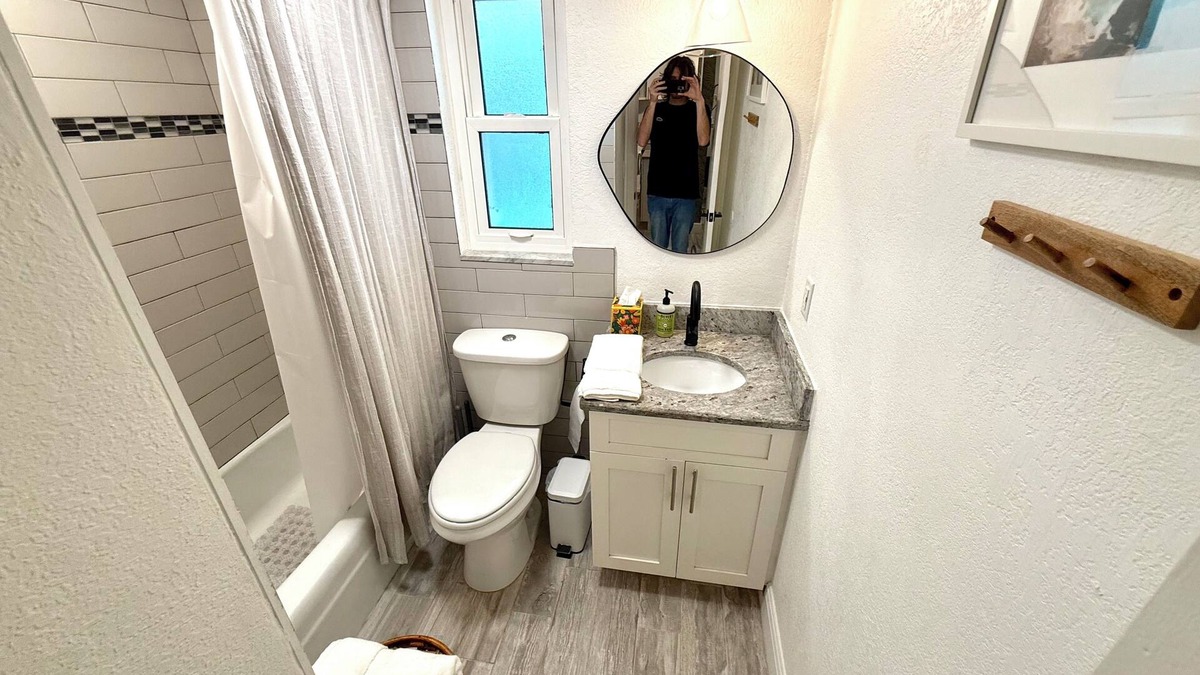 Downtown Dunedin Apartment | Cozy 1-bedroom apartment in charming Dunedin 2 min walk from downtown