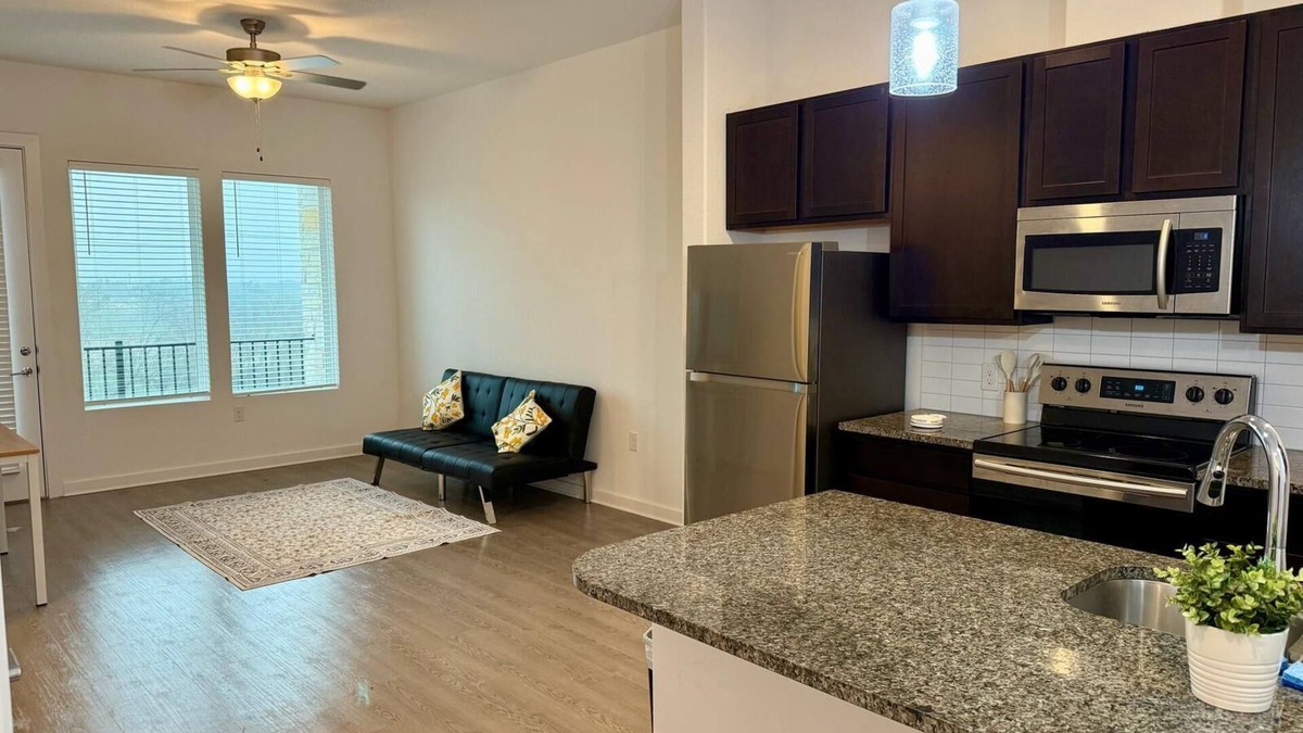 Leander Apartment | Cozy 1-bedroom apartment in enjoyable Leander with WiFi, fitness room