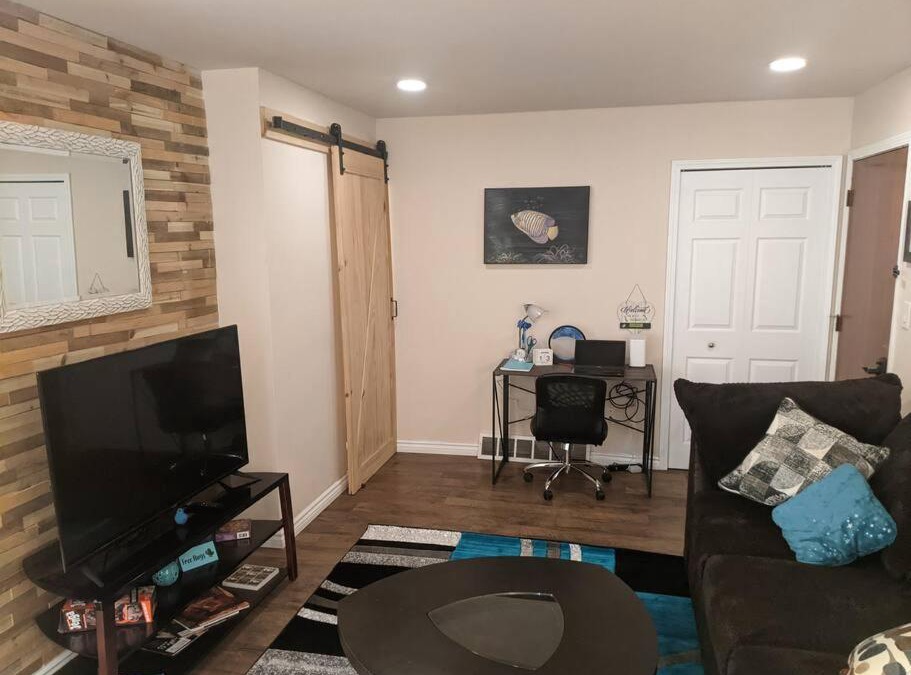 Anchorville Apartment | Cozy 1 Bedroom Apartment- Shelby Twp - Apt 1