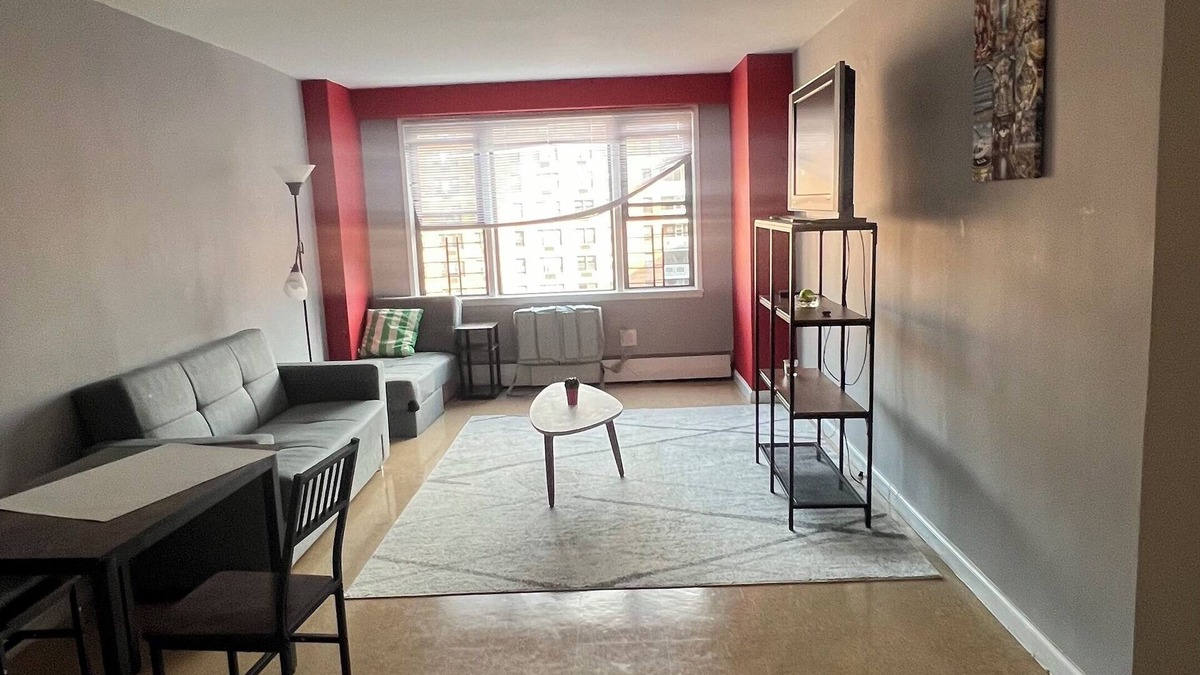 Queens Apartment | Cozy 1-bedroom apartment in fantastic Queens with WiFi, AC