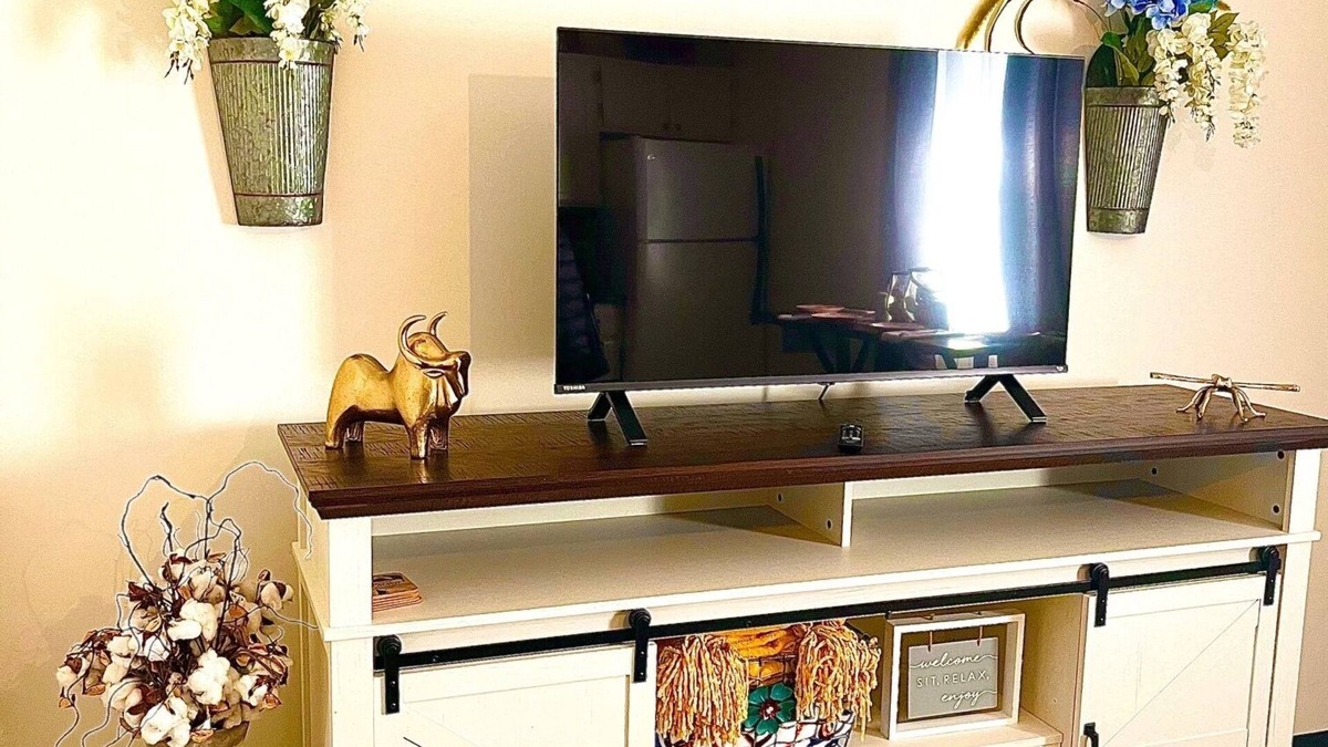 Laredo Apartment | Cozy 1-bedroom apt minutes from everything you need.