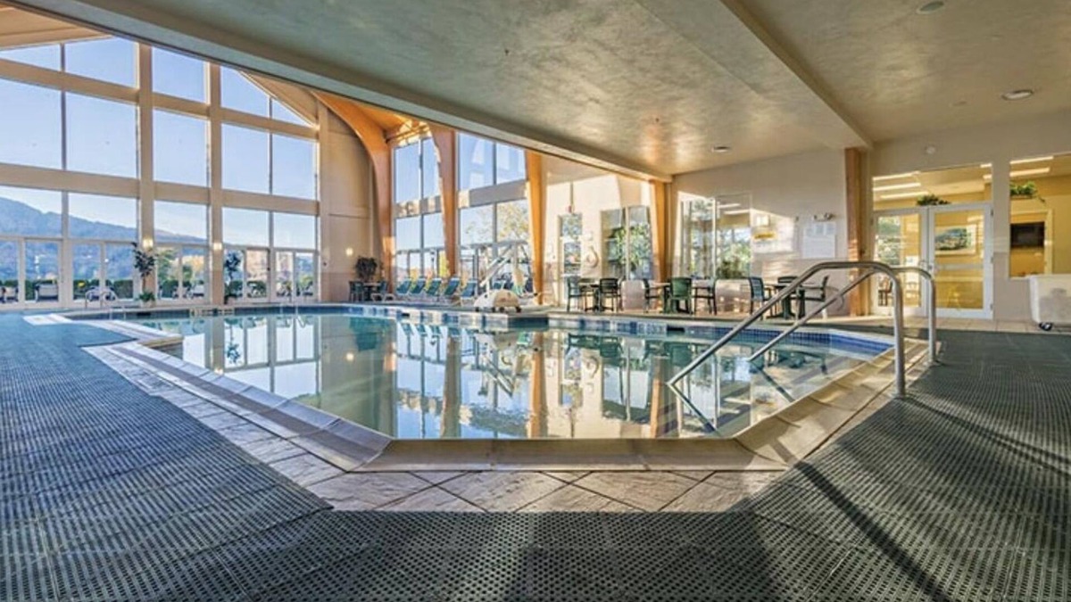 Williamstown Resort | Cozy 1-bedroom at a New England style resort in the Berkshire mountains