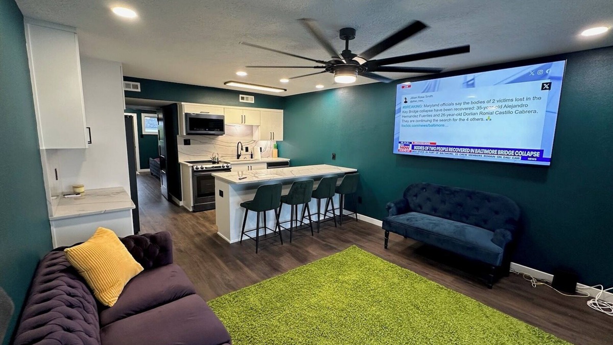 Port Arthur Condo | Cozy 1-Bedroom Condo Penthouse in welcoming Port Arthur