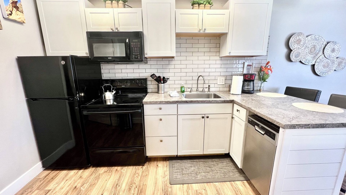 St. George Condo | Cozy 1-bedroom condo with fitness room, WiFi in delightful St. George near Zion