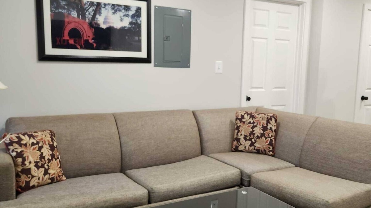 Towson Condo | Cozy 1-bedroom condo with AC, WiFi in welcoming Towson