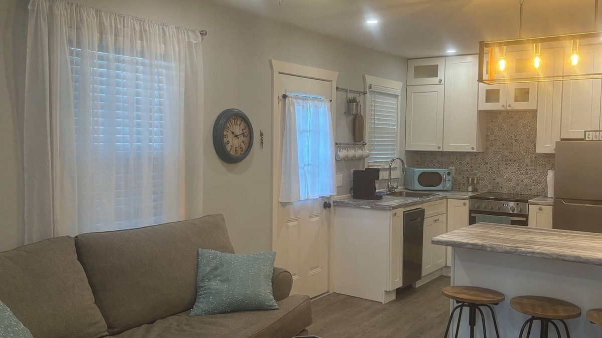 Millington House | “Cozy 1-Bedroom Duplex with Modern Charm in Millington, TN – Fully Equipped!”