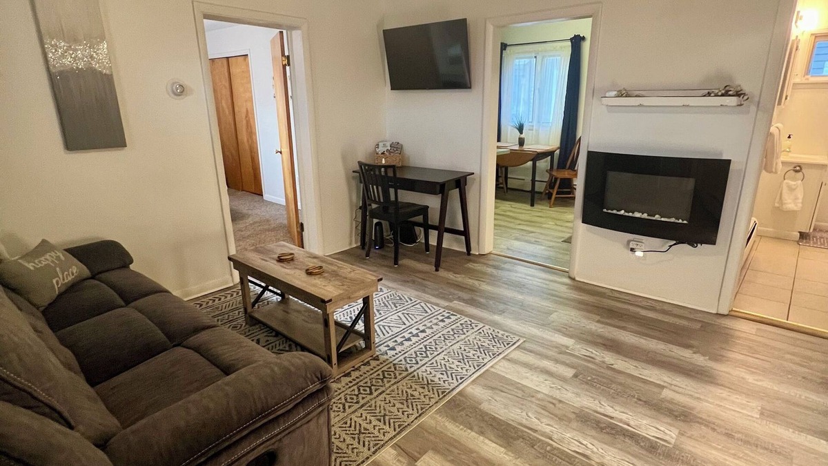 Corning Apartment | Cozy 1-bedroom flat in lovely Corning