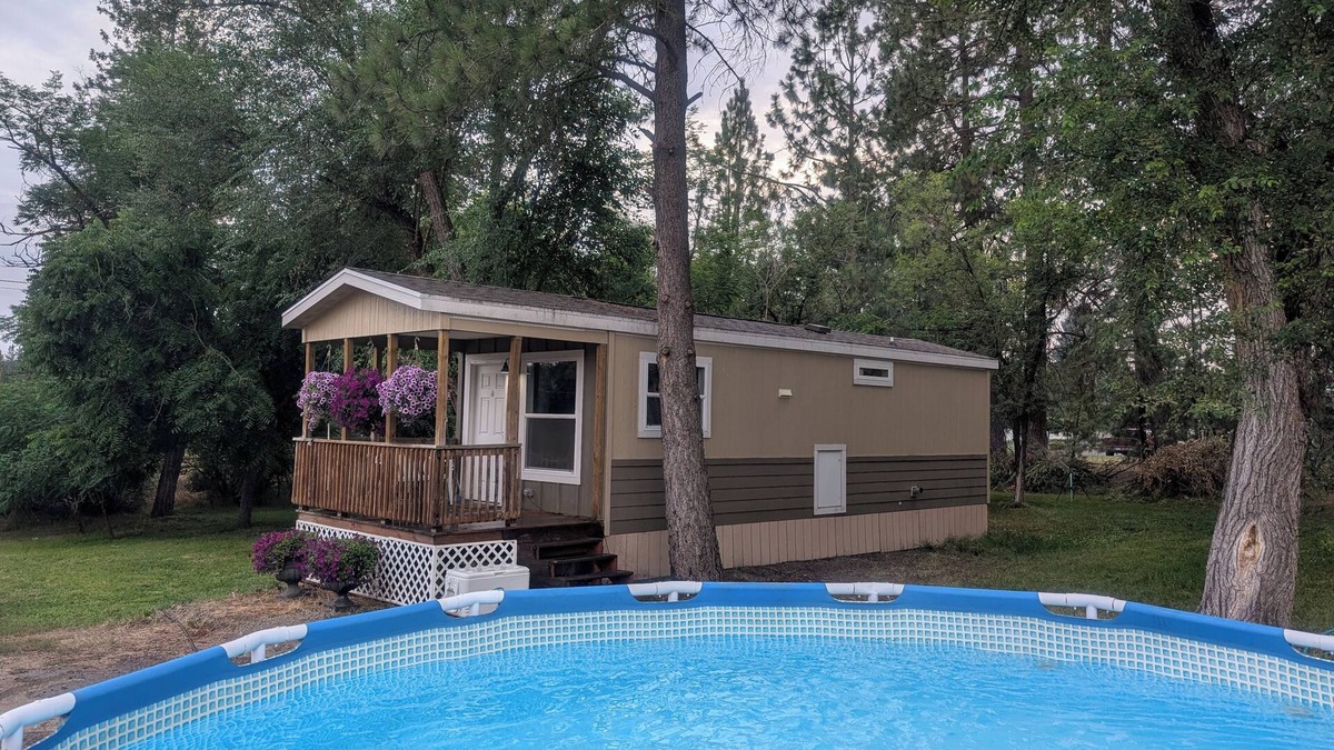 Chattaroy House | Cozy 1-bedroom with AC and WiFi in charming Chattaroy