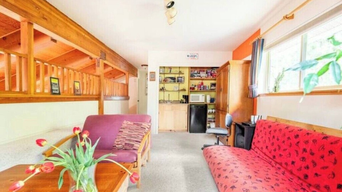 Ponderosa Palisades House | Cozy 1-bedroom with loft in charming Truckee with WiFi