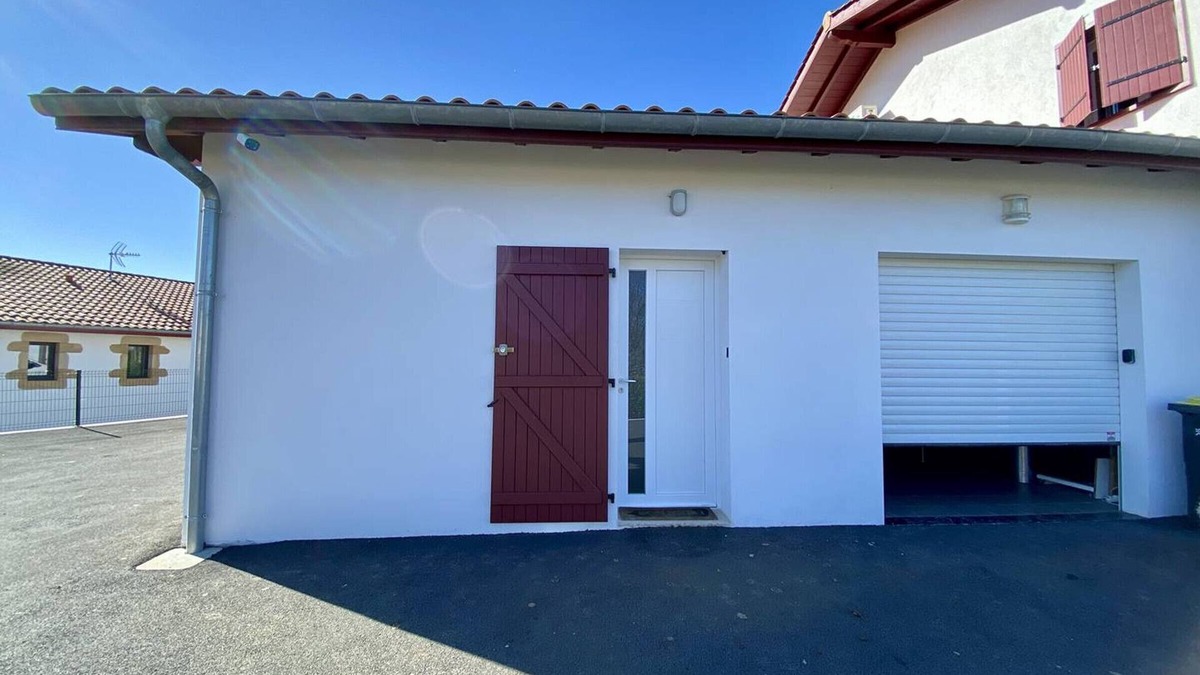 Itxassou Apartment | Cozy 1BR Apt in Itxassou: Private Garden, Parking, Near Spa, Internet, Sleeps 3