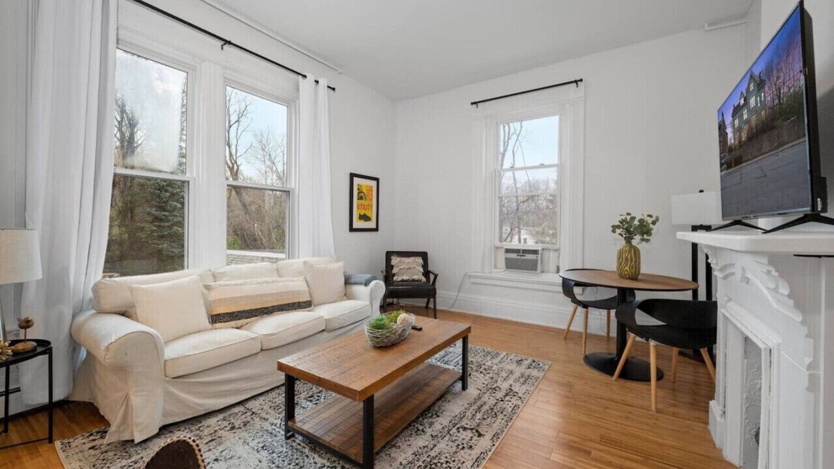 Mount Auburn Apartment | Cozy 1BR Near Zoo, UC, Hospitals