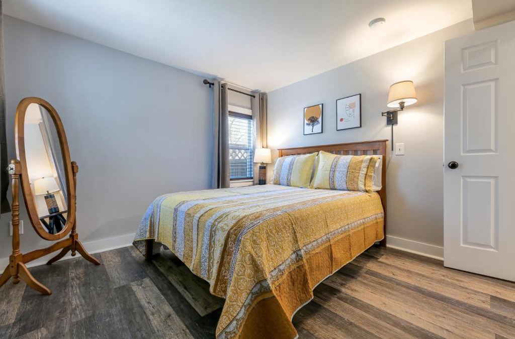 Bar Harbor Apartment | Cozy 1BR w/4min walk to Downtown [Blueberry Hill]