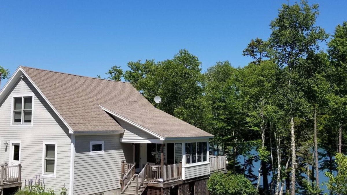 Roque Bluffs House | Cozy 2 bedroom 3 bathroom retreat