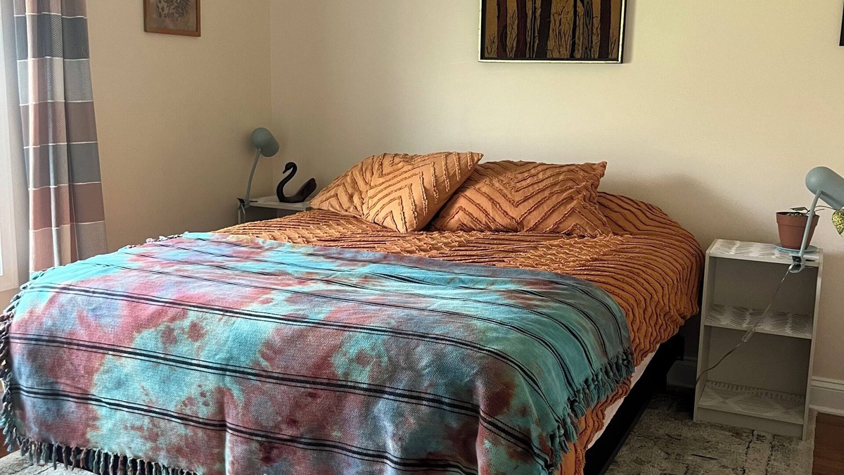 Havre De Grace Apartment | Cozy 2-bedroom apartment with WiFi, AC in charming Havre de Grace