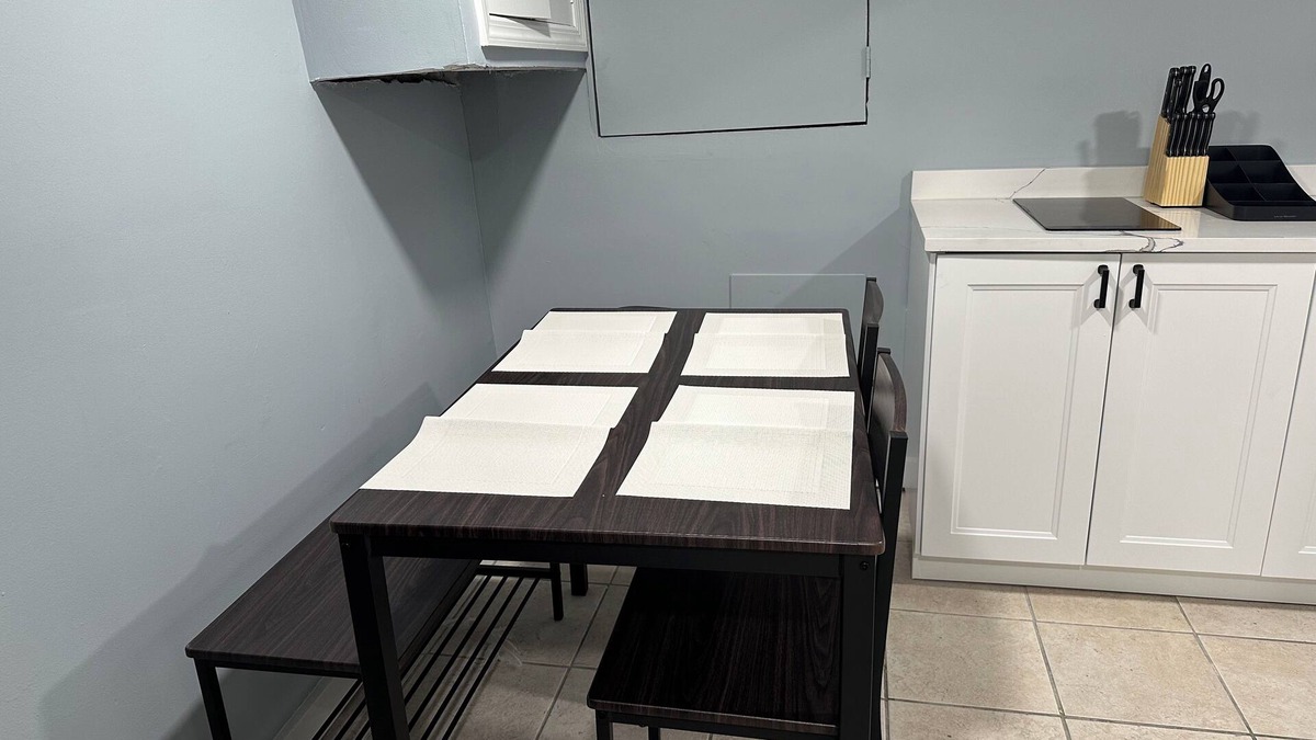Union City Apartment | Cozy 2-bedroom apartment in welcoming West New York with WiFi, AC