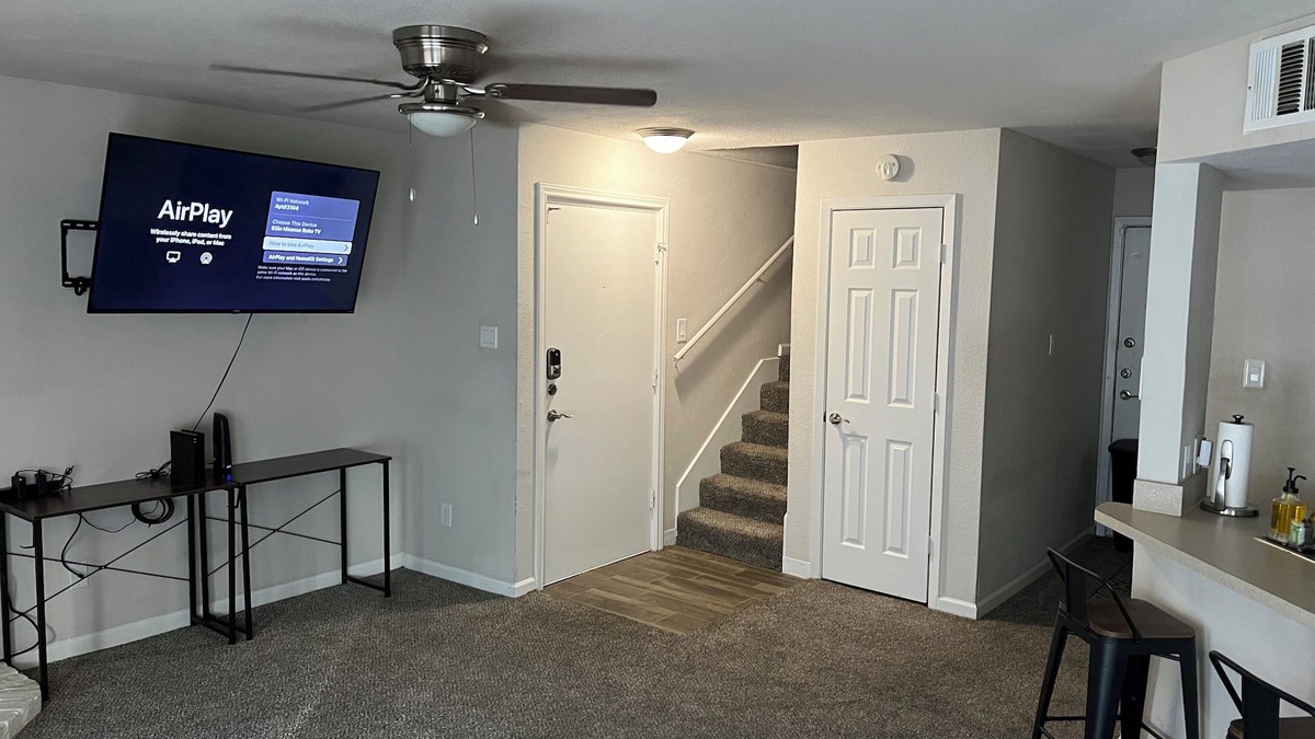 Southwest Carrollton Apartment | Cozy 2-bedroom apartment fully equipped with everything you need!