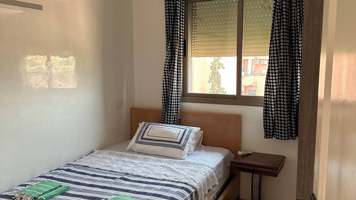 Camp El Ghoul Apartment | Cozy 2-bedroom apartment in awesome Marrakech with WiFi, AC