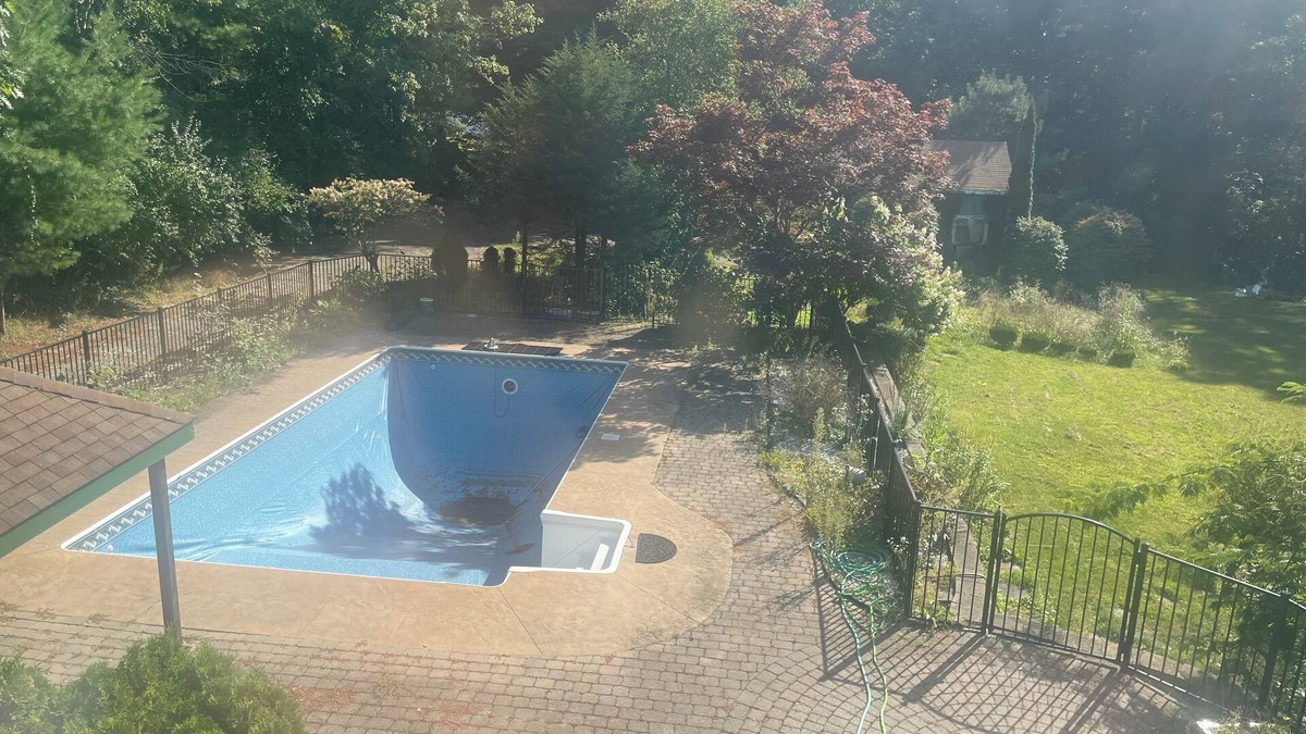 Leicester Apartment | Cozy 2-bedroom apartment in tranquil Leicester with WiFi, AC, fitness room