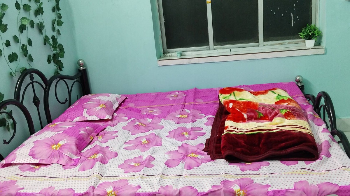 Behala Apartment | Cozy 2-bedroom apartment with WiFi, AC in enjoyable Kolkata