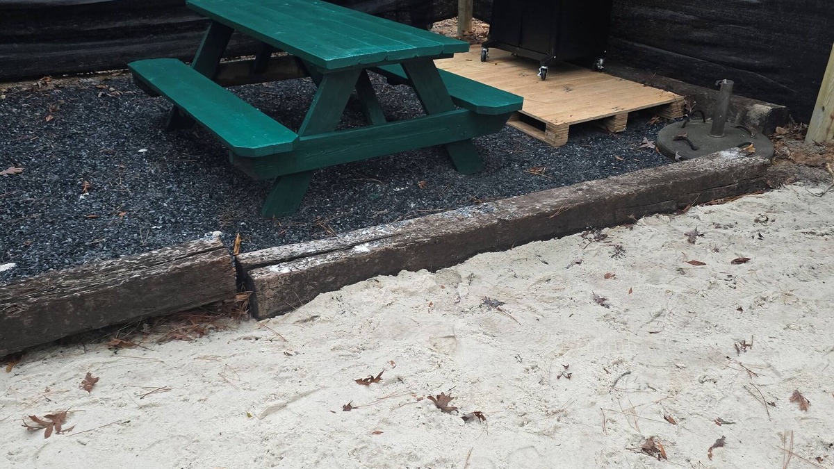 State Park RV Rental | Cozy 2-bedroom campground in lovely Columbia with WiFi, AC