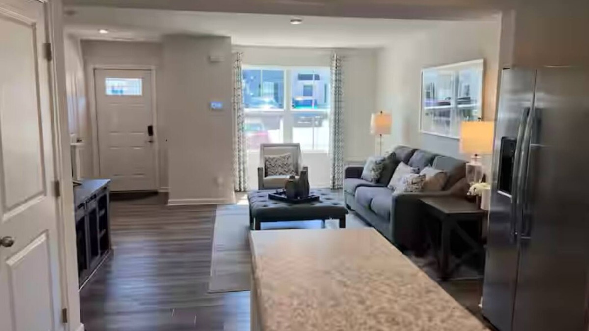 Greer Condo | Cozy 2 bedroom condo in welcoming Greer with WiFi and AC