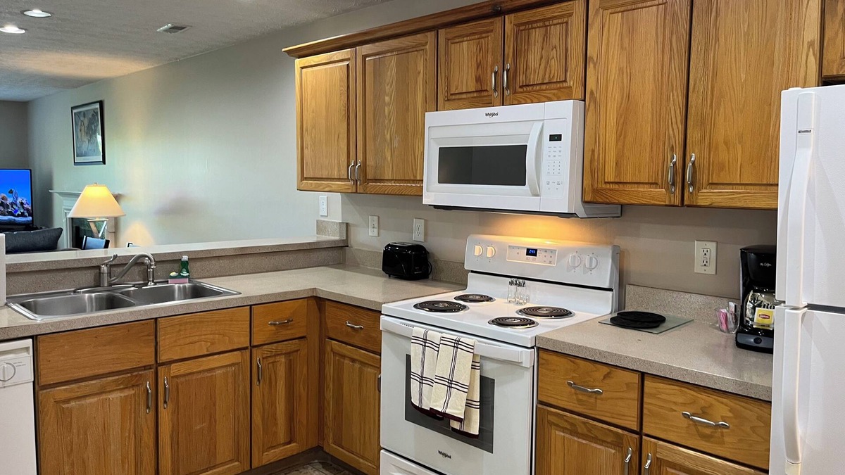 Dublin Apartment | Cozy 2-bedroom corporate apartment in enjoyable Dublin with fitness room, WiFi