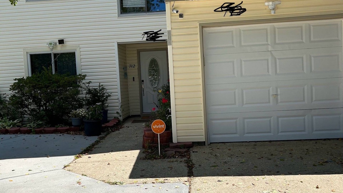 Norfolk - Virginia Beach House | Cozy 2 bedroom house with AC and WiFi in gorgeous Virginia Beach