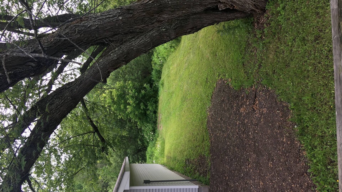 Duluth House | Cozy 2 bedroom home--great Duluth location--just minutes from Canal Park!