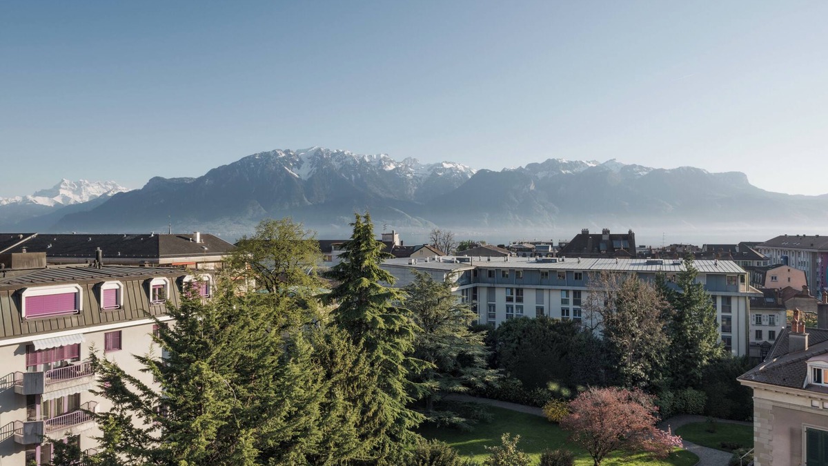 Vevey House | Cozy 2-bedroom hotel in enjoyable Vevey with AC, fitness room, WiFi