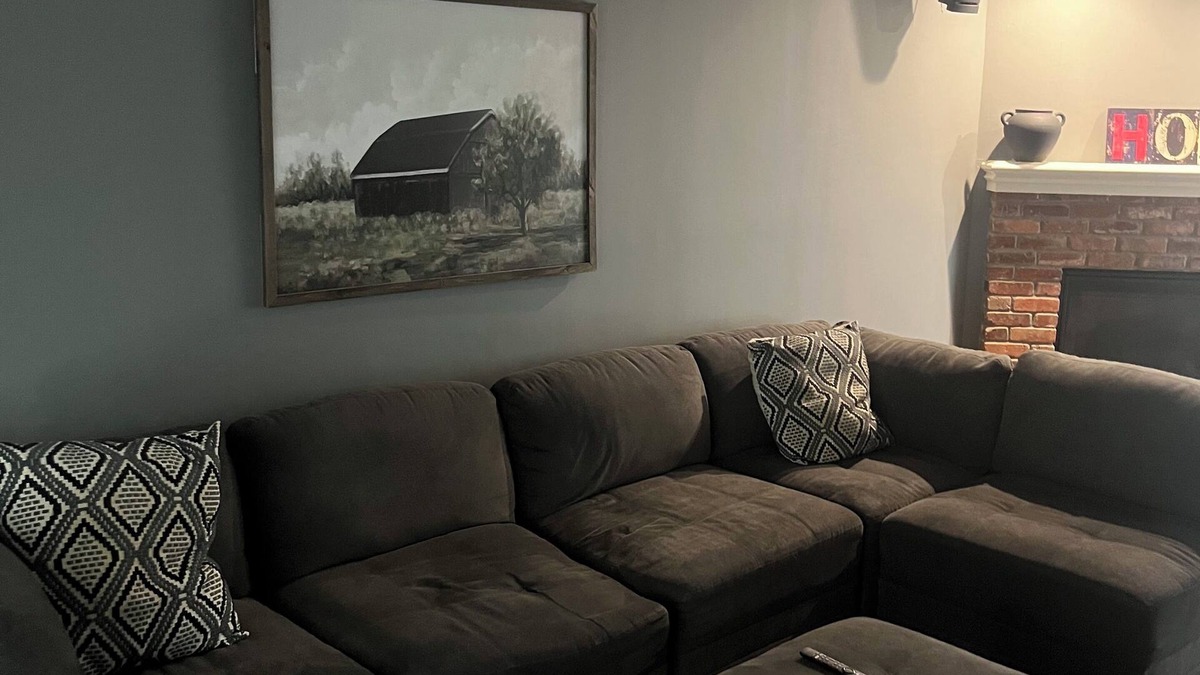Shawnee House | Cozy 2-bedroom house in fantastic Shawnee!