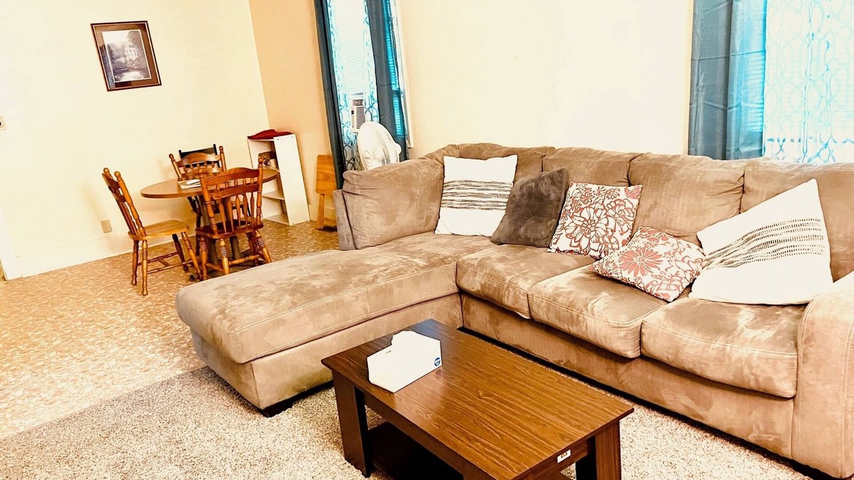 South Bend Apartment | Cozy 2 Bedroom South of South Bend
