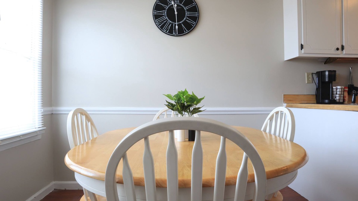 Greenville House | Cozy 2-Bedroom Townhome Close to Everything