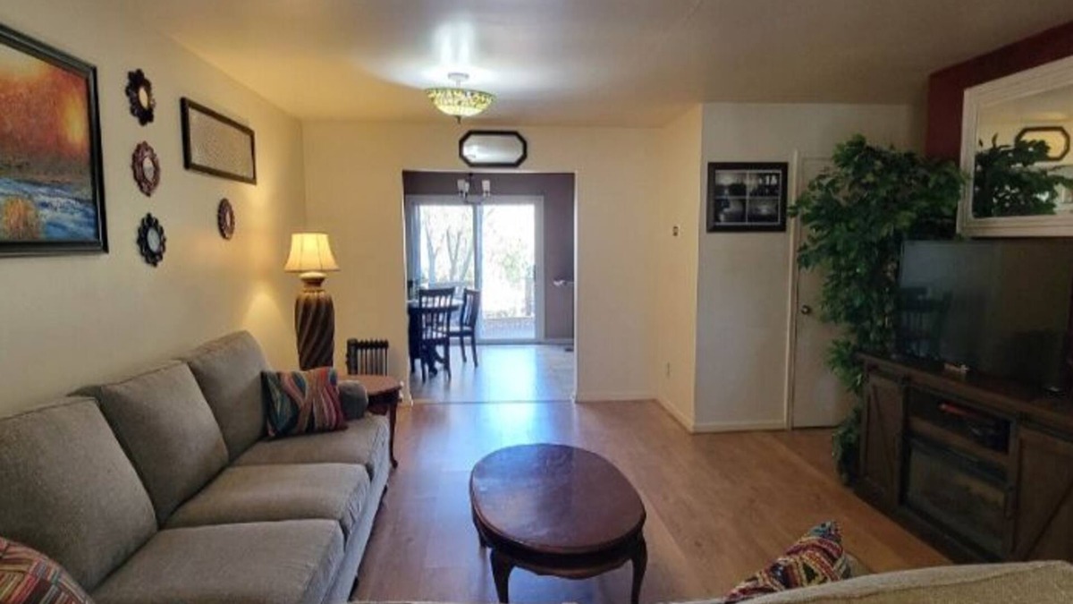 Elkton House | Cozy 2-bedroom townhome in charming Elkton
